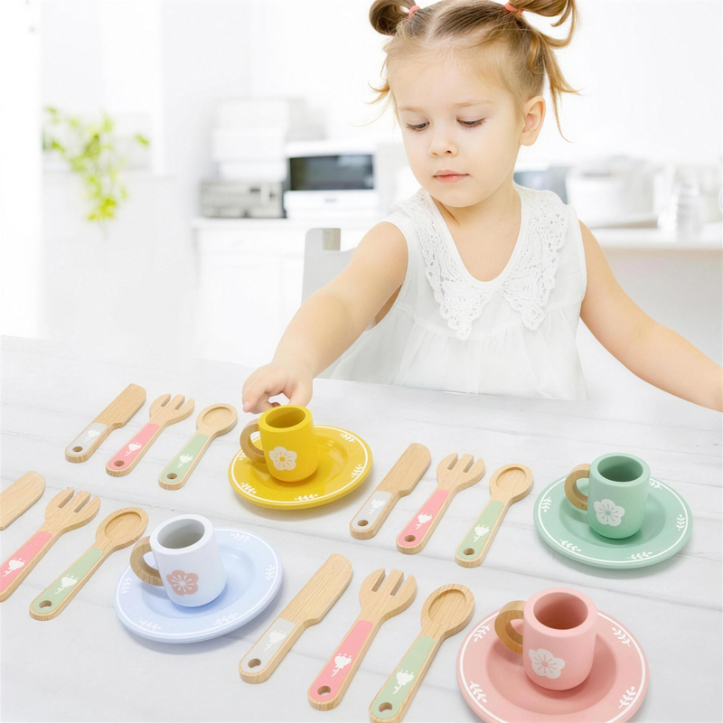 Wooden kitchen pretend play set